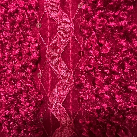 ALFANI - SIZE SMALL- RED CAMISOLE - Picture 5 of 10